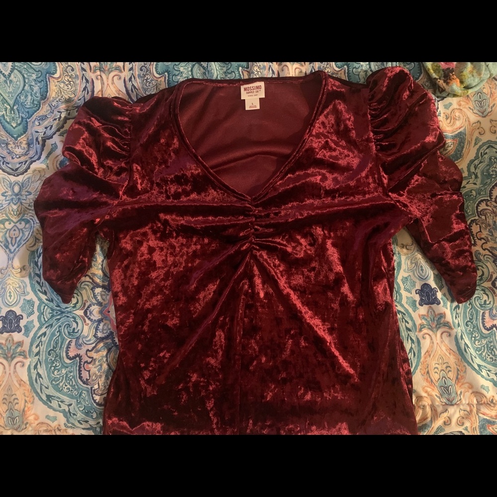 Velvet Women’s top